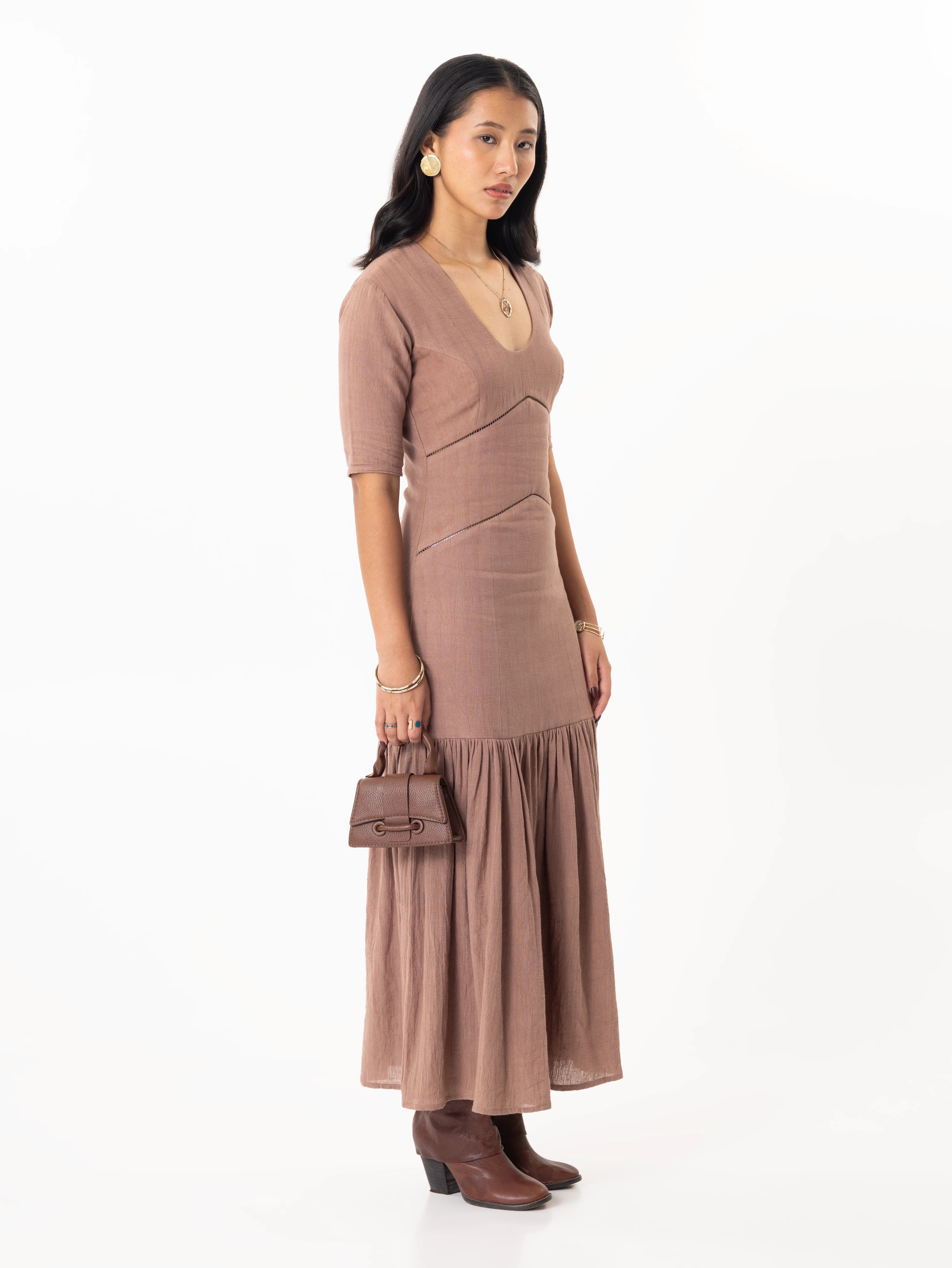 The "Aventurine Contour" Tiered Dress