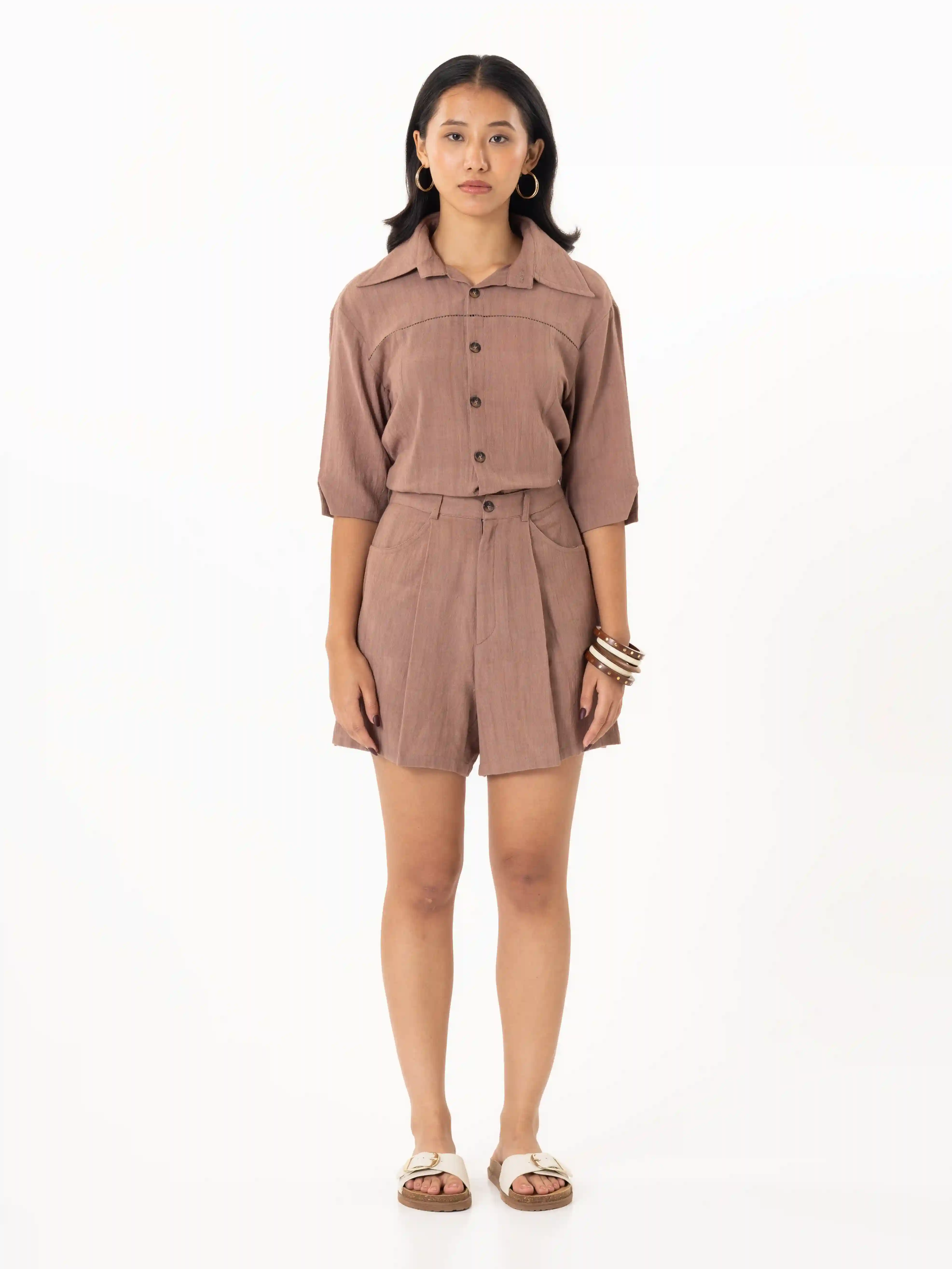 The "Acorn" pleated Shorts