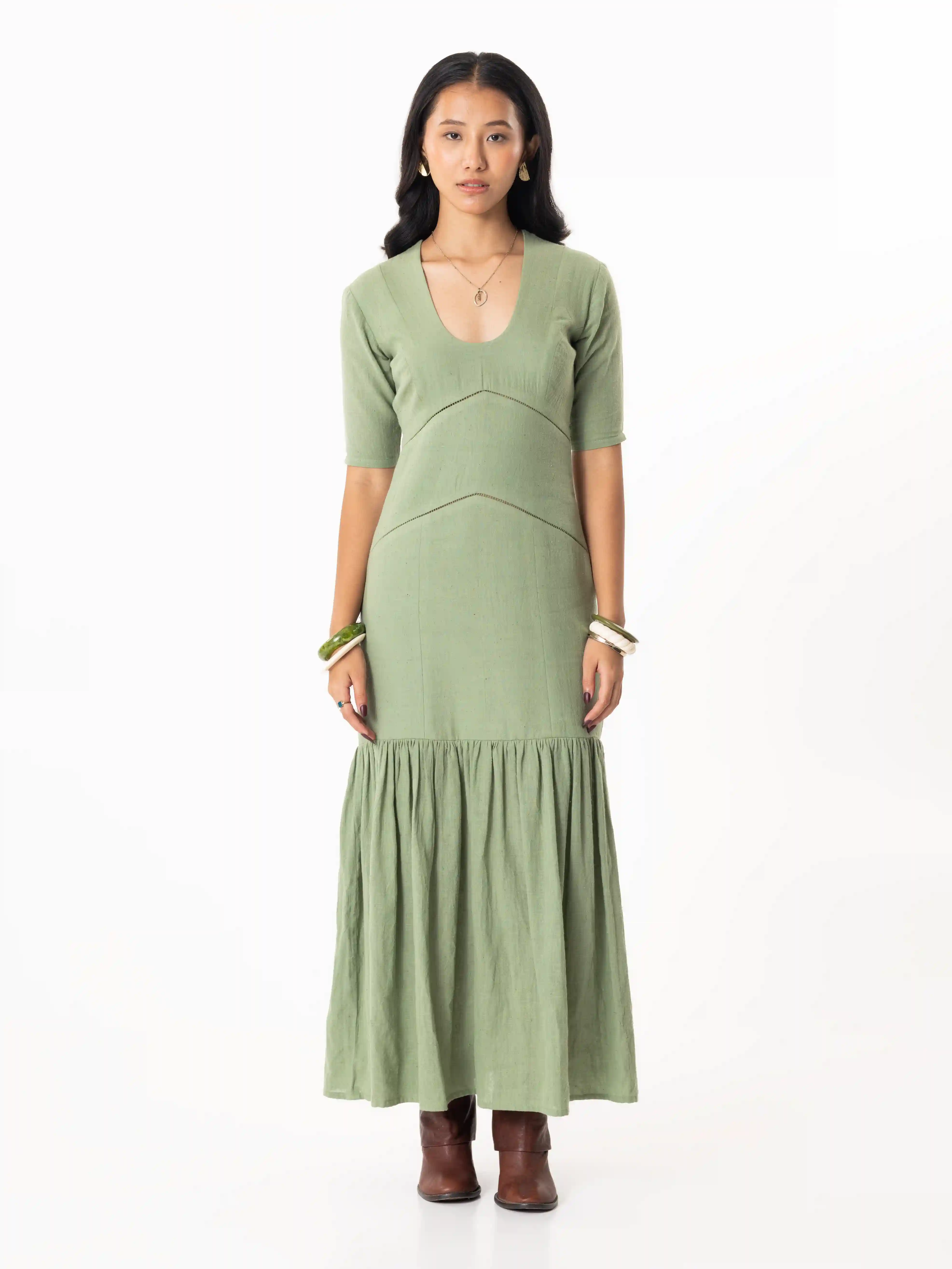 The "Aventurine Contour" Tiered Dress